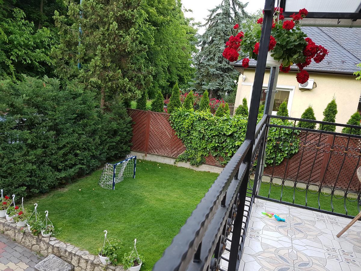Palma Villa In City Park Budapest - Semi Suteren Dış mekan fotoğraf